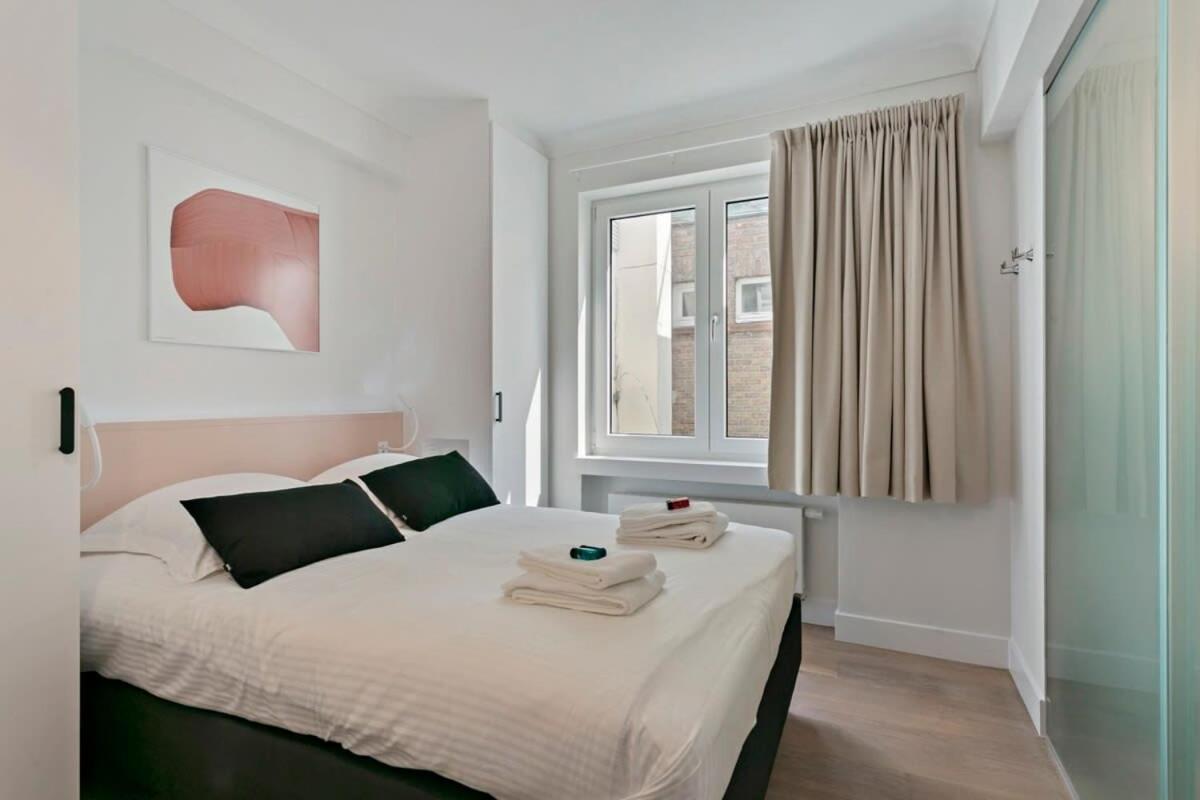 Huswell - Panoramic Seaview Apartment In 'T Zoute Knokke-Heist Exteriör bild