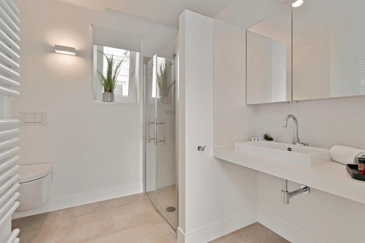 Huswell - Panoramic Seaview Apartment In 'T Zoute Knokke-Heist Exteriör bild