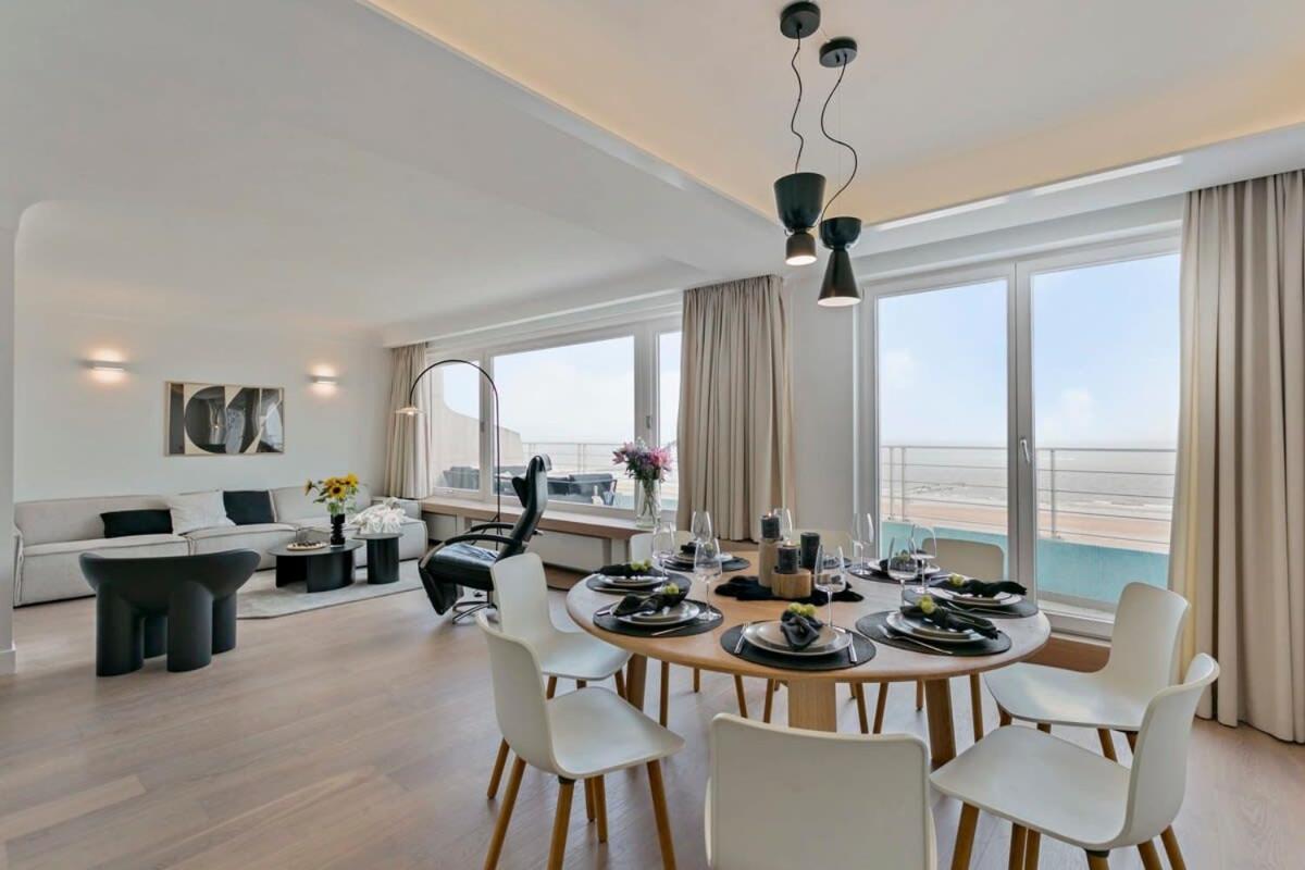 Huswell - Panoramic Seaview Apartment In 'T Zoute Knokke-Heist Exteriör bild